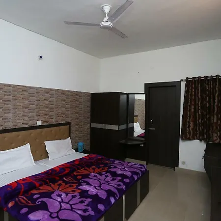 Hotel Shyam Palace
